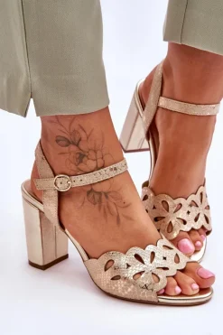 Damskie Buty Sergio Leone Ażurowe Sandałki Sergio Leone SK872 Beżowo-Złote