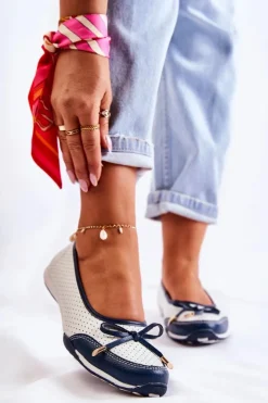 Sale Evento Ażurowe Skórzane Baleriny Biało-Granatowe Erdola