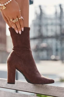 Damskie Boto Botki Damskie Na Słupku Z Przeszyciami Brązowe Rosivelle