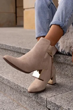 Discount Boto Botki Damskie Na Słupku Zapinane Na Zamek Eko Zamszowe Jasnobeżowe Bonucci