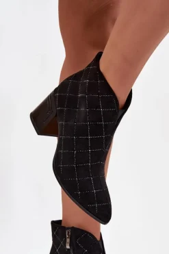 Damskie D&A Botki Damskie Na Słupku Ze Zdobieniem MR52-133 Czarne