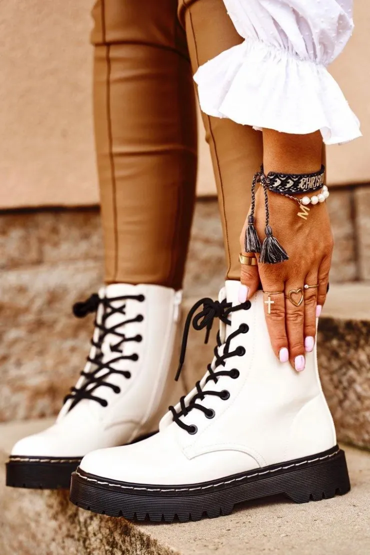 Discount Damskie buty S.Barski Botki Damskie Trapery Białe Kognito