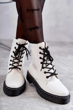 Discount Damskie buty S.Barski Botki Damskie Trapery Białe Kognito