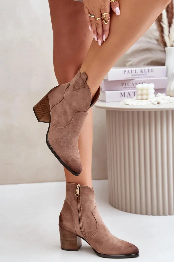 Damskie Buty damskie Vinceza Botki Kowbojki Na Słupku Ocieplane Z Eko Zamszu Vinceza 58345 Ciemnobeżowe