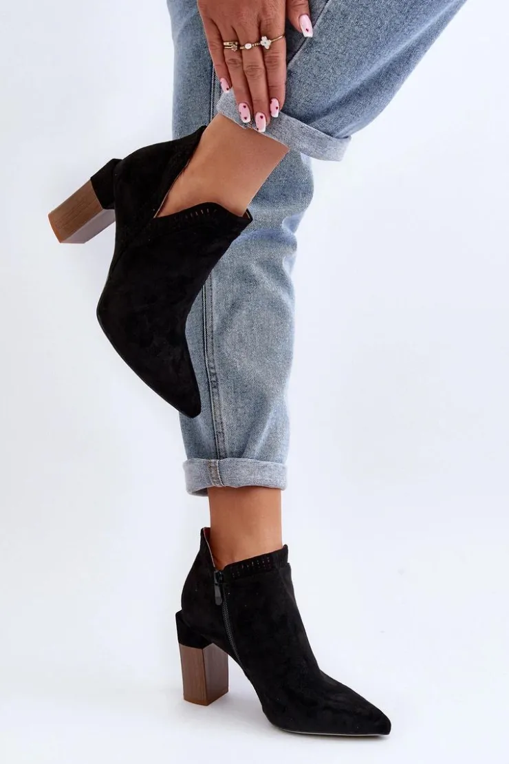 Discount Boto Botki Na Słupku Z Ażurowym Wzorem Czarne Vailen