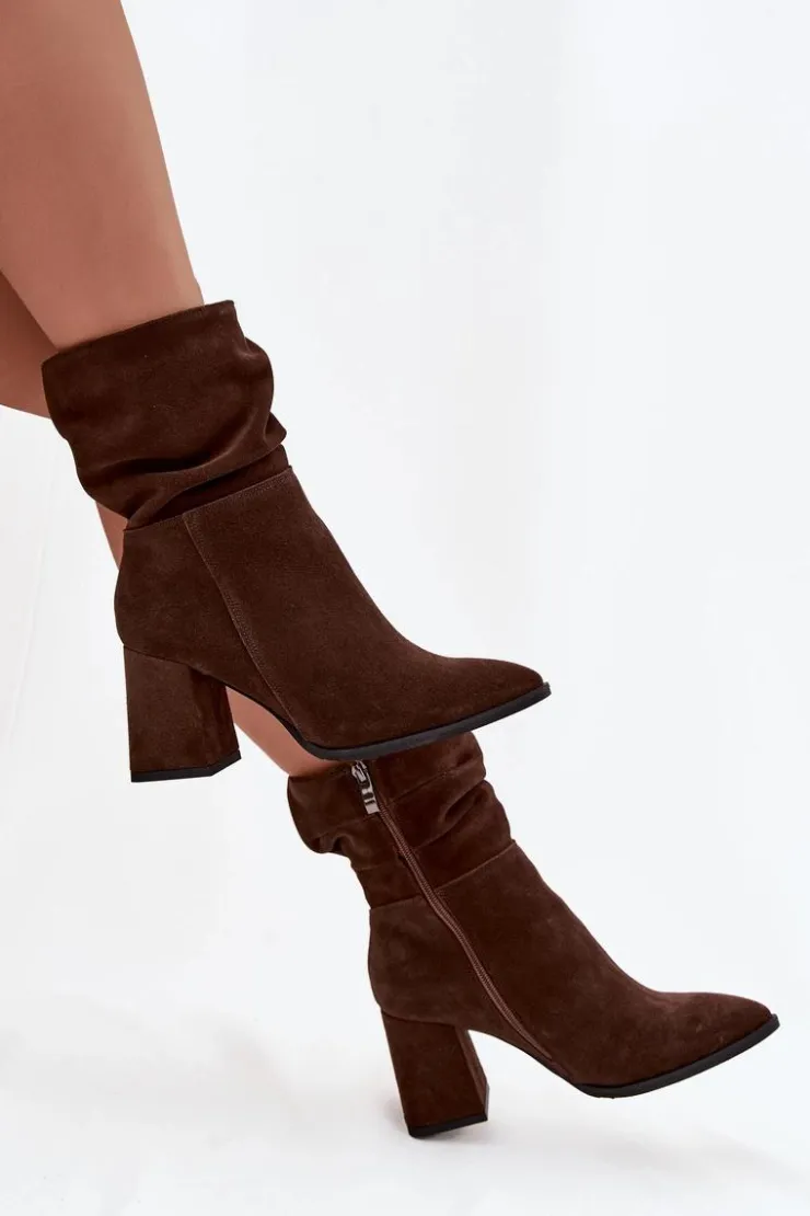 Damskie Zazoo Botki Z Naturalnego Zamszu Ocieplane Na Słupku Z Marszczeniem 4216 Czekoladowe