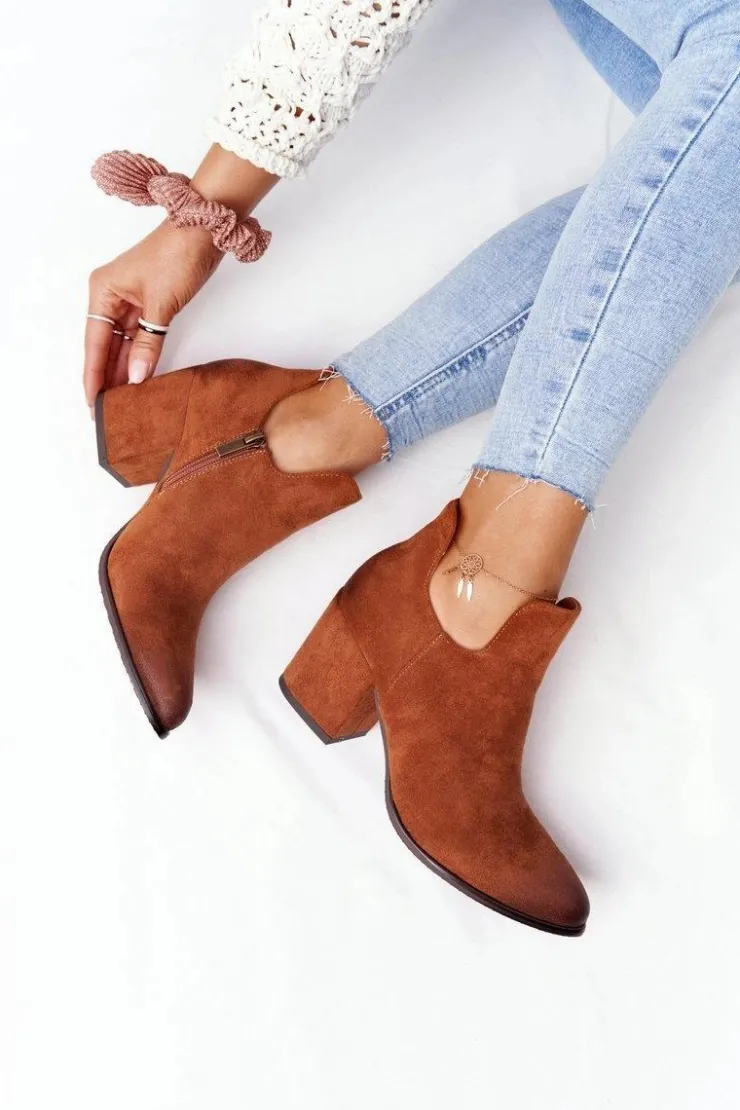 Damskie Buty damskie Vinceza Botki Z Wycięciami Na Słupku Vinceza 21-10558 Camel