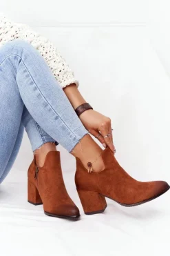 Damskie Buty damskie Vinceza Botki Z Wycięciami Na Słupku Vinceza 21-10558 Camel