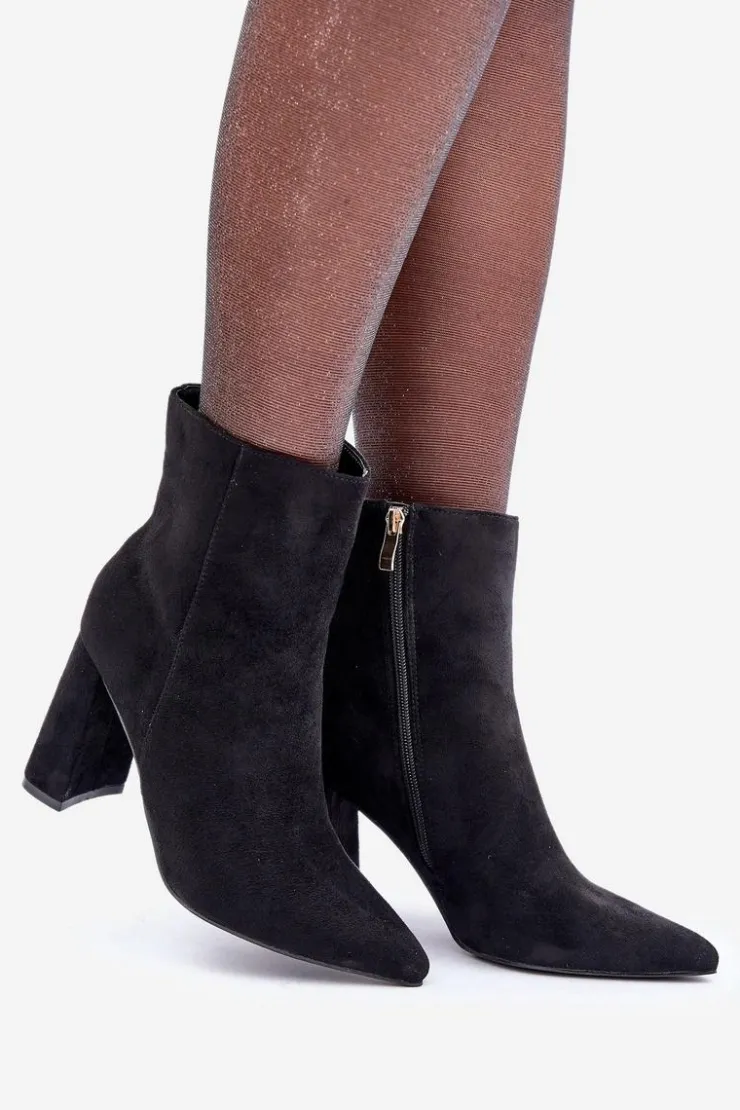 Hot Boto Botki Ze Szpiczastymi Noskami Na Słupku Eko Zamszowe Czarne Artolla