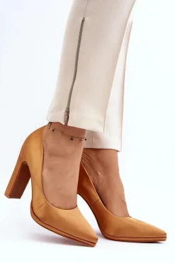 Boto Czółenka Klasyczne*Czółenka Na Słupku Camel Piatti