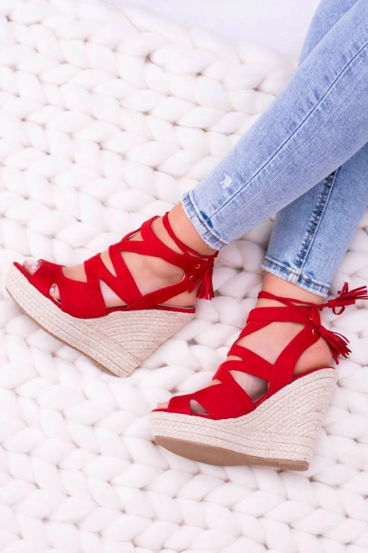 Discount Boto Czerwone Zamszowe Sandały Na Koturnie Nowelio