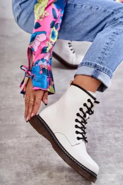 Discount Boto Damskie Botki Glany Wiązane Białe Lavita