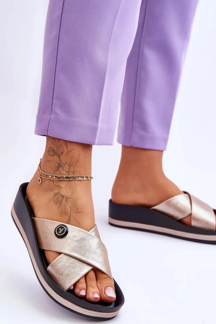 Sale Buty damskie Vinceza Damskie Klapki Na Platformie Z Ozdobą Złote Brooklyn