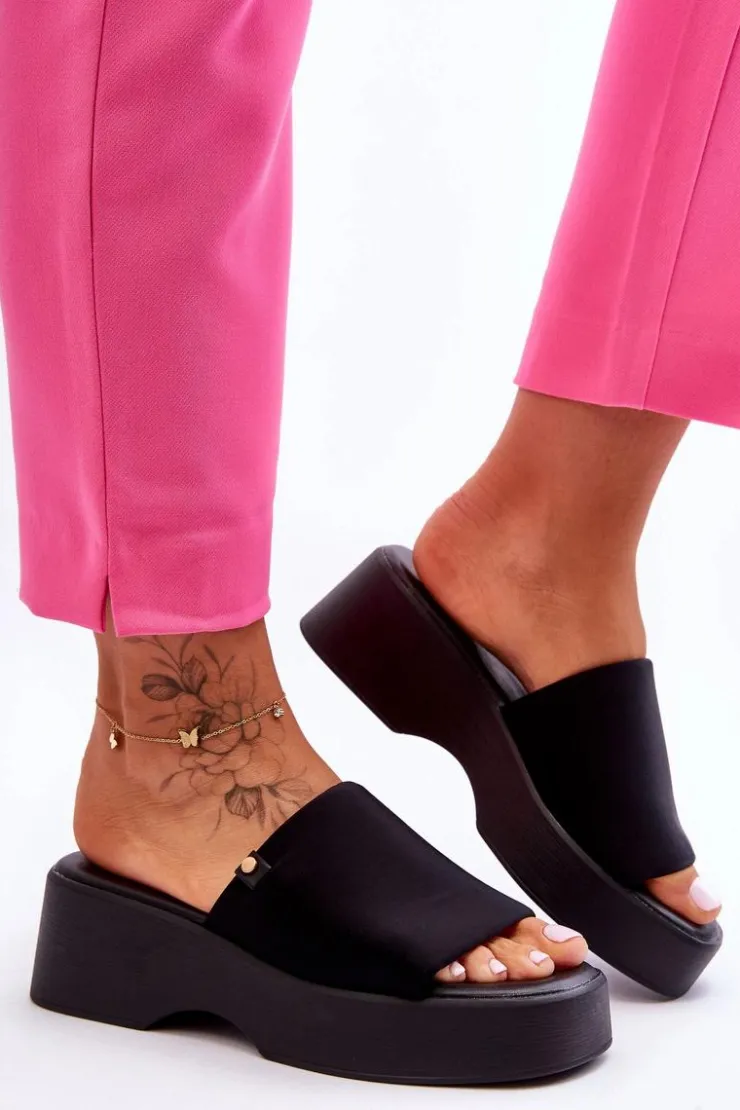 Damskie Evento Damskie Klapki Na Platformie Czarne Carmela