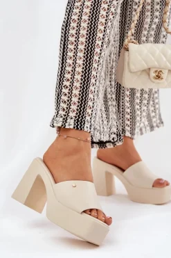 New Boto Damskie Klapki Z Eko Skóry Na Słupku I Platformie Jasnobeżowe Tamirella Beżowy