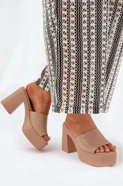 Damskie Boto Damskie Klapki Z Eko Skóry Na Słupku I Platformie Khaki Tamirella