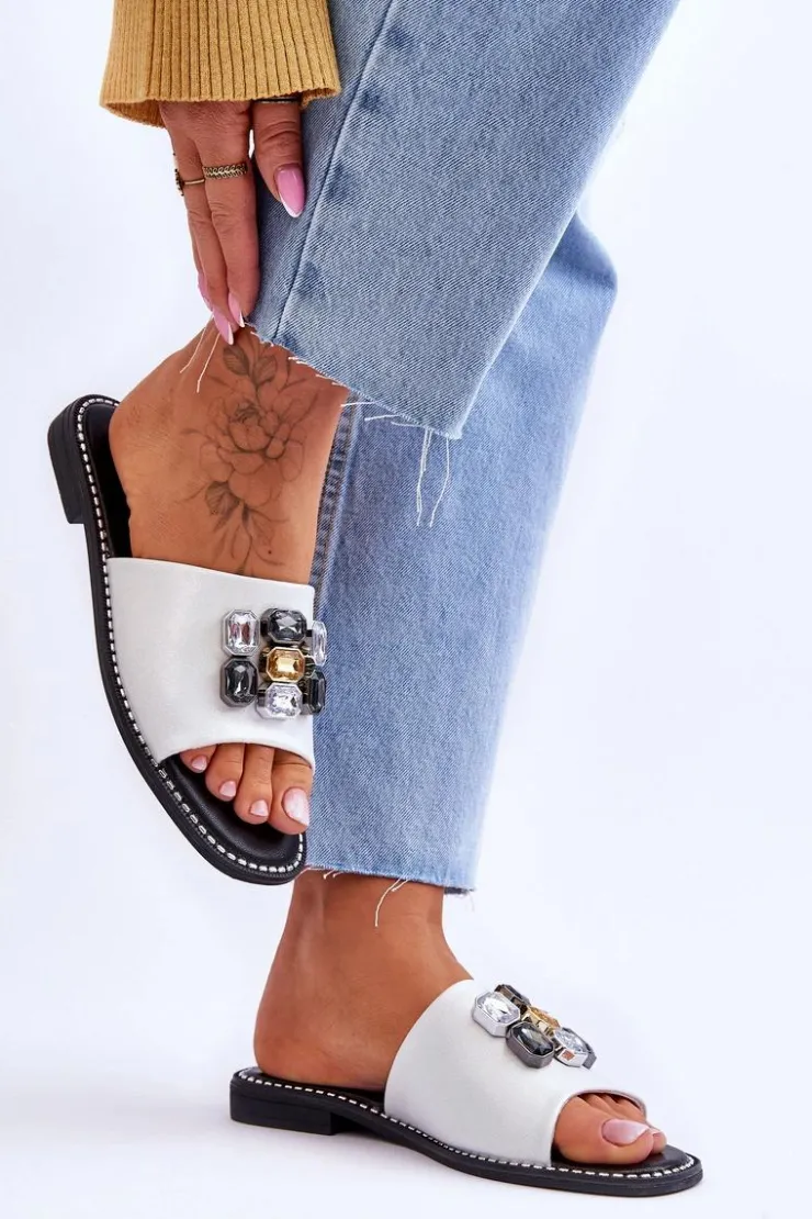 Damskie buty S.Barski Klapki Damskie Klasyczne*Damskie Klapki Z Kamieniami S.Barski KV-2775-31 Biało-Srebrne