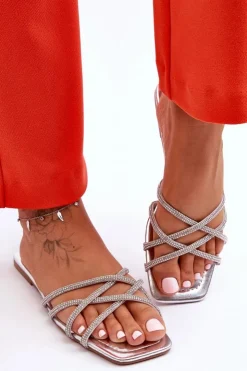 Discount Boto Damskie Klapki Z Paseczkami I Dżetami Srebrne Leomi