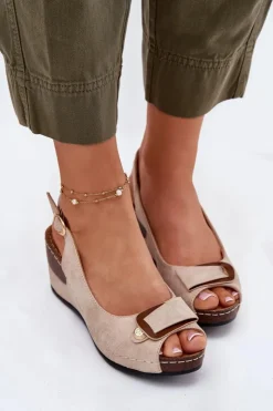 Evento Damskie Lekkie Sandały Na Koturnie Comfort Shoes Beżowo-Złote Efravia