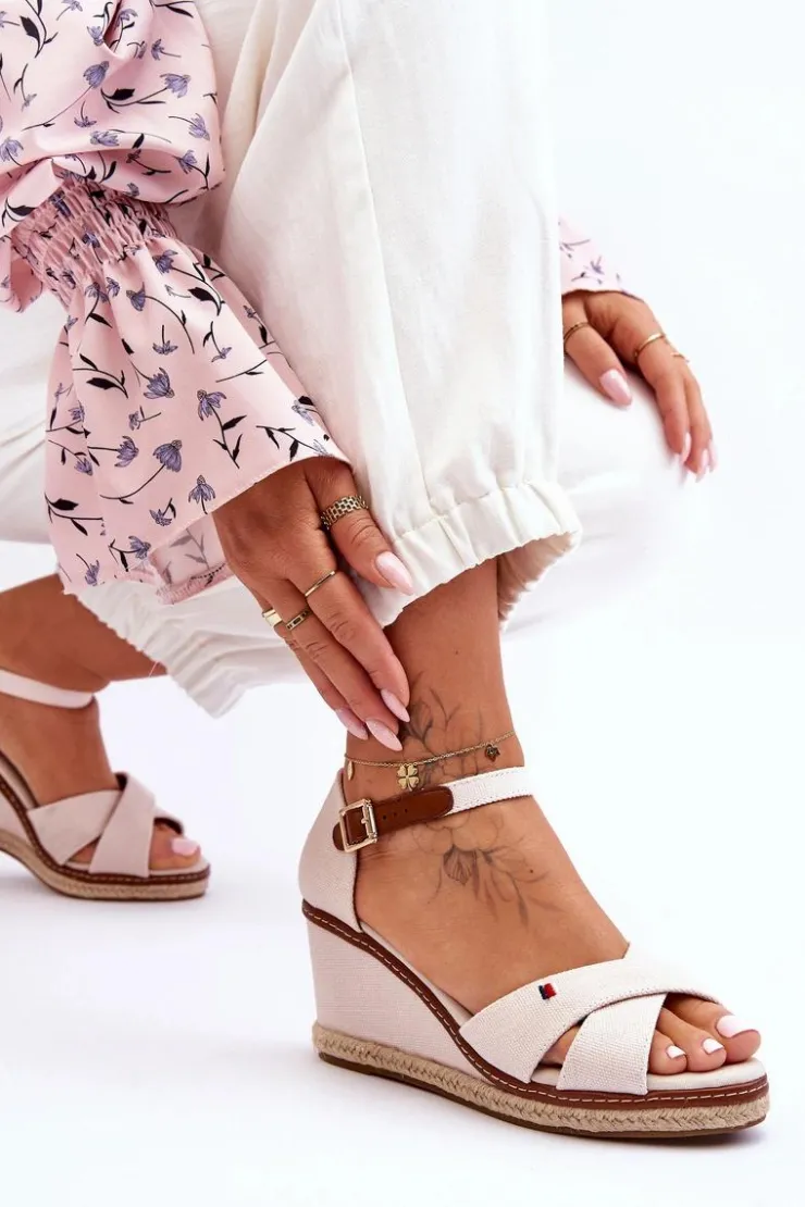 Outlet Boto Damskie Sandały Na Koturnie Jasnobeżowe Janet