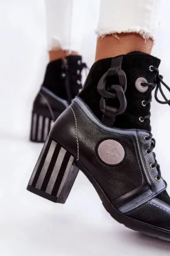 Outlet Maciejka Damskie Skórzane Botki 05599-01 Czarne