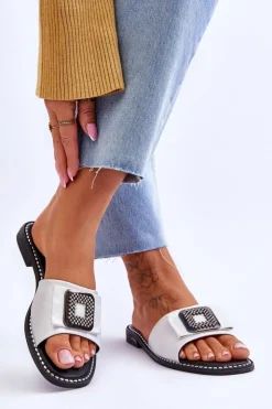 Damskie buty S.Barski Damskie Skórzane Klapki Z Dżetami S.Barski KV-2775-33 Srebrne