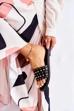 Discount Damskie buty S.Barski Damskie Skórzane Klapki Z Ozdobą Czarne Brien Czarny