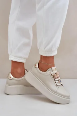 Damskie CheBello Damskie Skórzane Sneakersy Na Platformie Z Ozdobami 4292 Jasnobeżowe