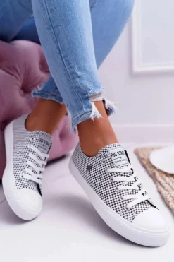 Outlet Big Star Shoes Damskie Trampki Big Star W Kratkę Białe DD274035