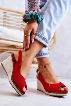 Online Boto Damskie Wygodne Sandały Na Koturnie Czerwone Thallas