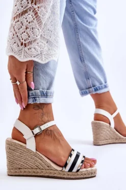 Damskie Big Star Shoes Damskie Wygodne Sandały Na Koturnie Big Star LL274878 Białe