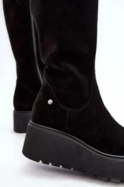 Damskie Maciejka Damskie Zamszowe Kozaki Na Koturnie 05767-01 Czarne
