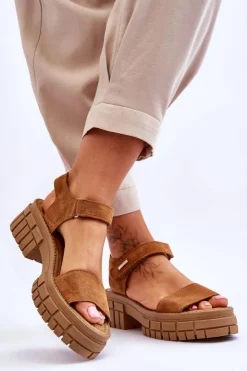 Big Star Shoes Sandały Big Star|Sandały Płaskie*Damskie Zamszowe Sandały Big Star LL276032 Camel