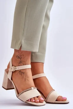 Damskie Evento Damskie Zamszowe Sandały Na Niskim Słupku Beżowe Loredo