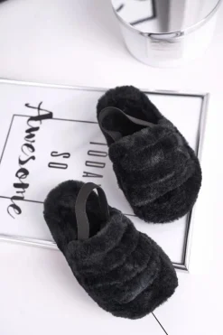 Damskie Boto Dziecięce klapki z futerkiem i gumką czarne Fluffy