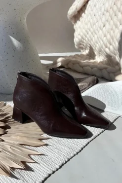 Outlet Boto Eko Skórzane Botki Damskie Na Obcasie Czekoladowe Rylina