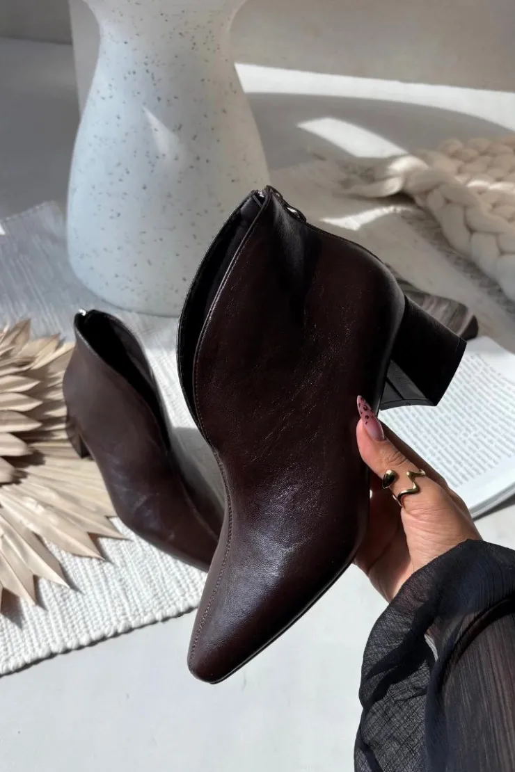 Outlet Boto Eko Skórzane Botki Damskie Na Obcasie Czekoladowe Rylina