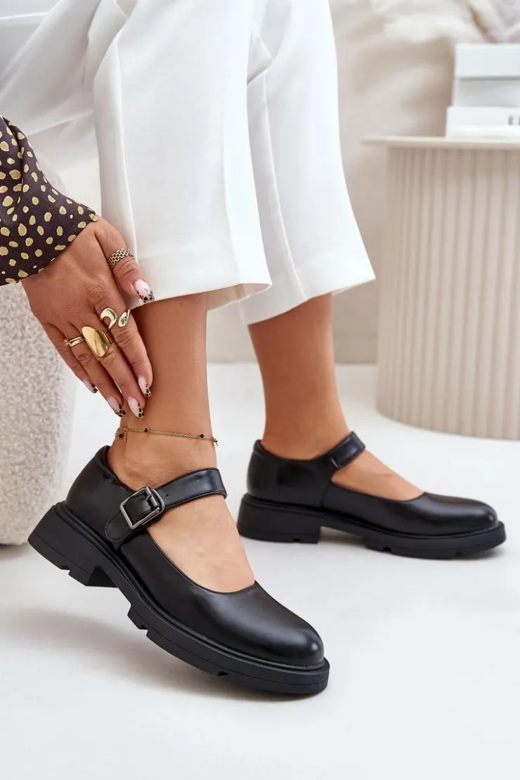 Boto Półbuty Lakierowane|Półbuty Skórzane*Eko Skórzane Półbuty Damskie Z Paskiem Czarne Vinceza 62179