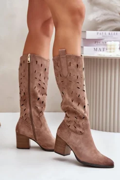 Buty damskie Vinceza Eko Zamszowe Kozaki Na Słupku Z Ażurowym Wzorem Vinceza 58344 Ciemnobeżowe