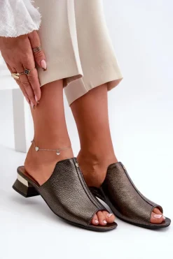 Discount Maciejka Eleganckie Klapki Damskie Ze Skóry Naturalnej Na Niskim Obcasie 06360-20 Grafitowe