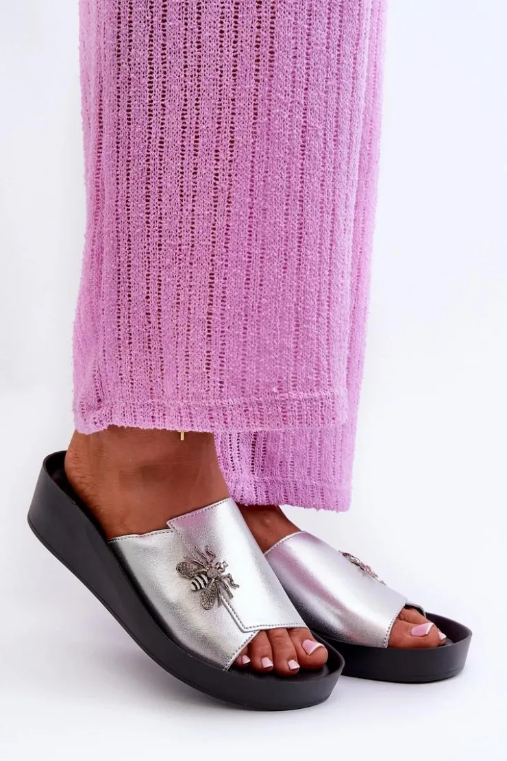 Damskie Damskie buty S.Barski Eleganckie Klapki Damskie Z Ozdobą Skóra Naturalna S.Barski KV27-015 Srebrne