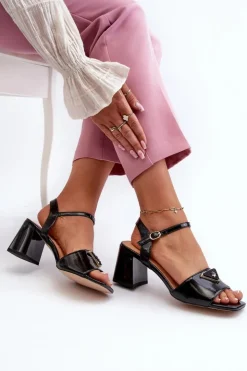 Online Damskie buty S.Barski Eleganckie Lakierowane Sandały Na Słupku Czarne D&A MR38-660