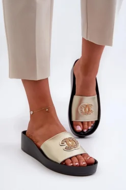 Damskie buty S.Barski Klapki Na Koturnie|Klapki Na Platformie*Eleganckie Lekkie Klapki Damskie Z Ozdobą Skóra Naturalna S.Barski KV27-013 Złote