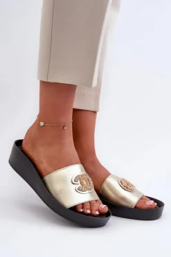 Damskie buty S.Barski Klapki Na Koturnie|Klapki Na Platformie*Eleganckie Lekkie Klapki Damskie Z Ozdobą Skóra Naturalna S.Barski KV27-013 Złote