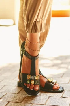 Damskie buty S.Barski Sandały Płaskie*Eleganckie Sandały Damskie Z Ozdobnymi Detalami S.Barski KV27-030 Czarne Czarny