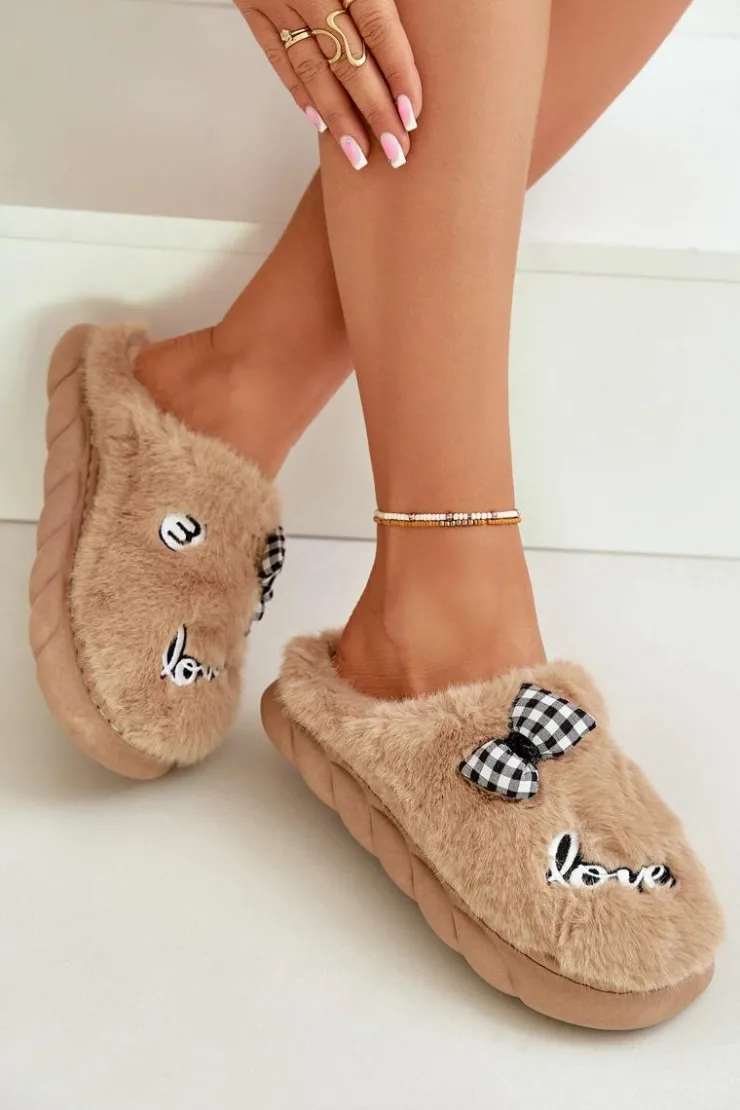 Best Boto Futrzane Kapcie Damskie Z Naszywkami I Kokardką Brązowe Linnorelia Brązowy