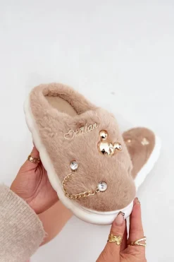 Boto Kapcie Klasyczne*Futrzane Kapcie Z Przypinkami Ciemnobeżowe Ivelfedi Beżowy