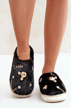 Outlet Boto Futrzane Kapcie Z Przypinkami Czarne Ivelfedi Czarny