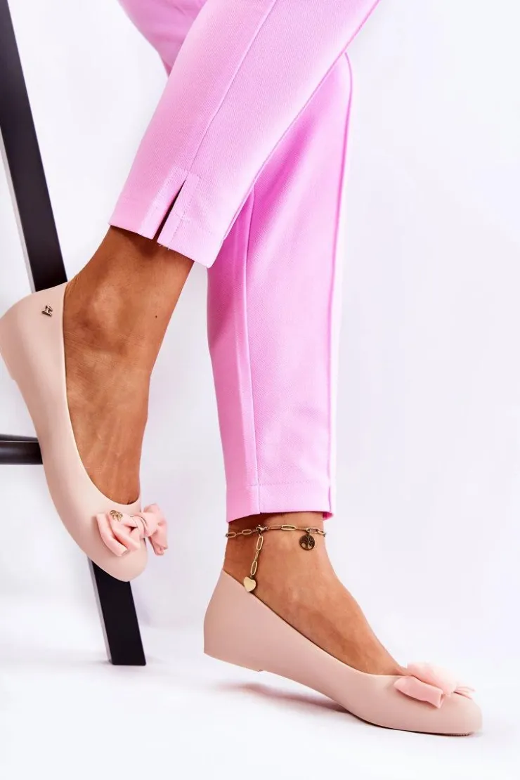 Sale Boto Gumowe Damskie Baleriny Kokardka Nude Fergie