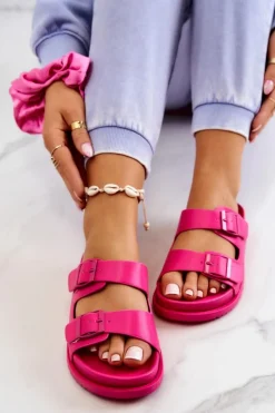 Damskie buty S.Barski Klapki Damskie Klasyczne*Gumowe Klapki Ze Sprzączką Fuksja Corina